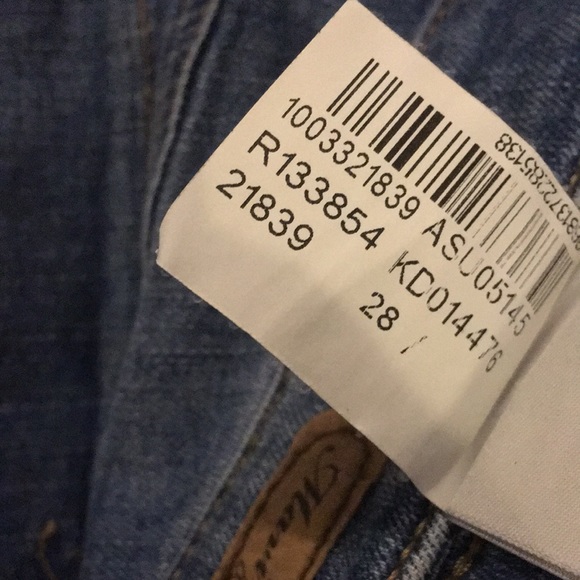 Mavi Distressed Jeans - Picture 8 of 8